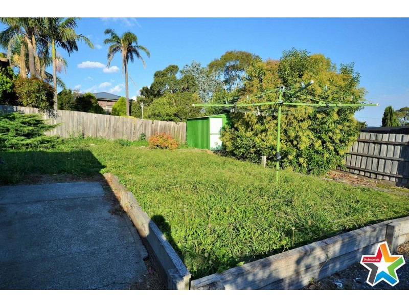 34 Sweetland Road, Mooroolbark VIC 3138