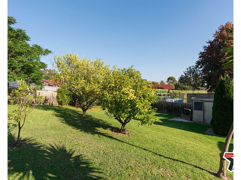 36 McDermott Avenue, Mooroolbark VIC 3138