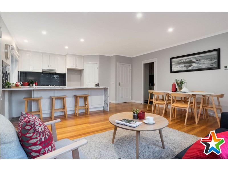 20 Gary Court, Croydon VIC 3136