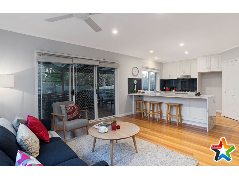 20 Gary Court, Croydon VIC 3136