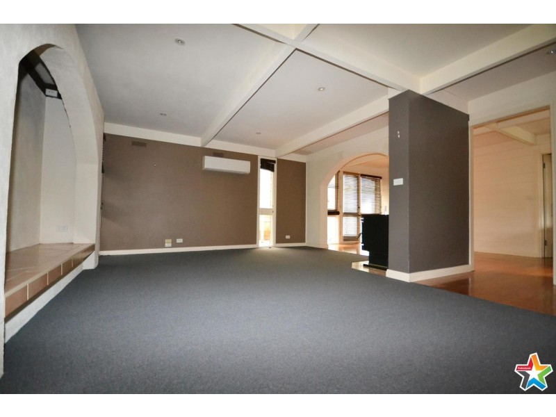 4 Old Mill Place, Chirnside Park VIC 3116