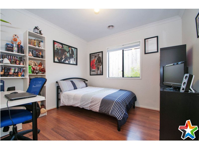 31 Larbert Road, Mooroolbark VIC 3138