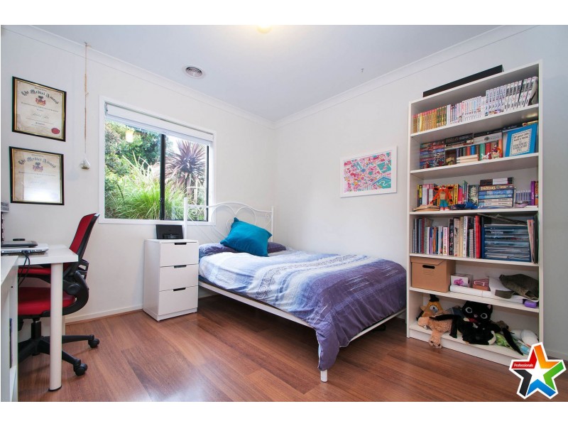 31 Larbert Road, Mooroolbark VIC 3138