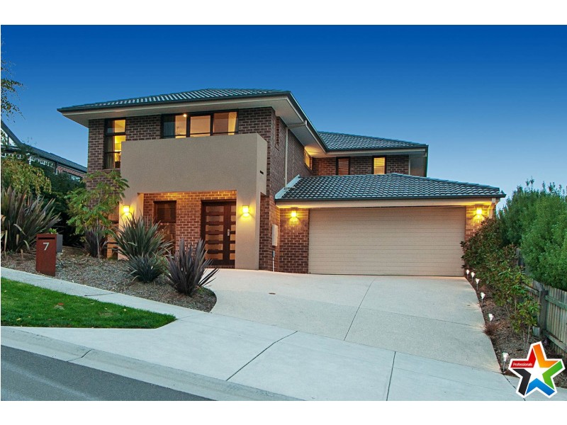 7 Grand View Grove, Lilydale VIC 3140