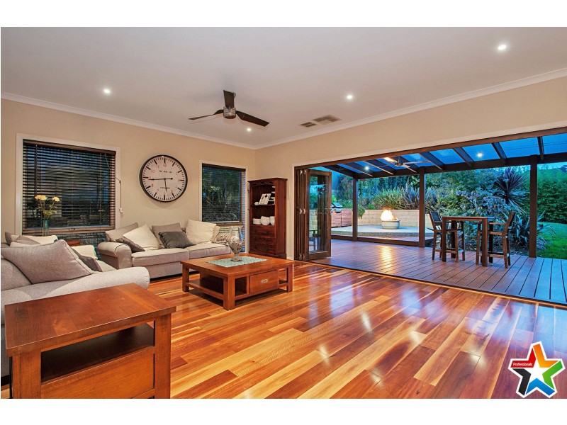 7 Grand View Grove, Lilydale VIC 3140