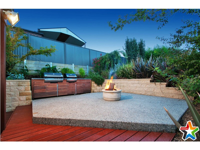 7 Grand View Grove, Lilydale VIC 3140