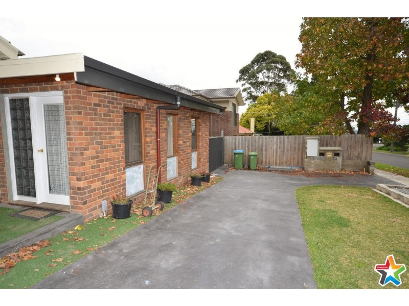 103a Alto Avenue, Croydon VIC 3136