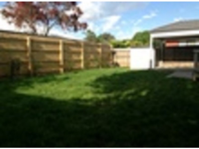 10a Neville Street, Mooroolbark VIC 3138