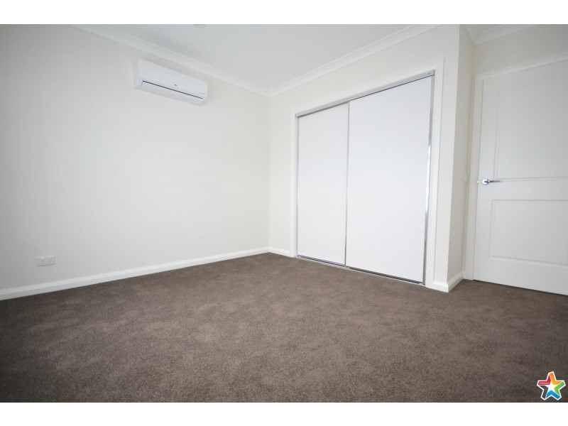 27 Coolabah Street, Mooroolbark VIC 3138