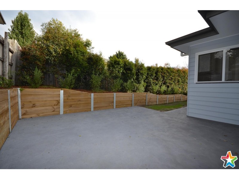 27 Coolabah Street, Mooroolbark VIC 3138