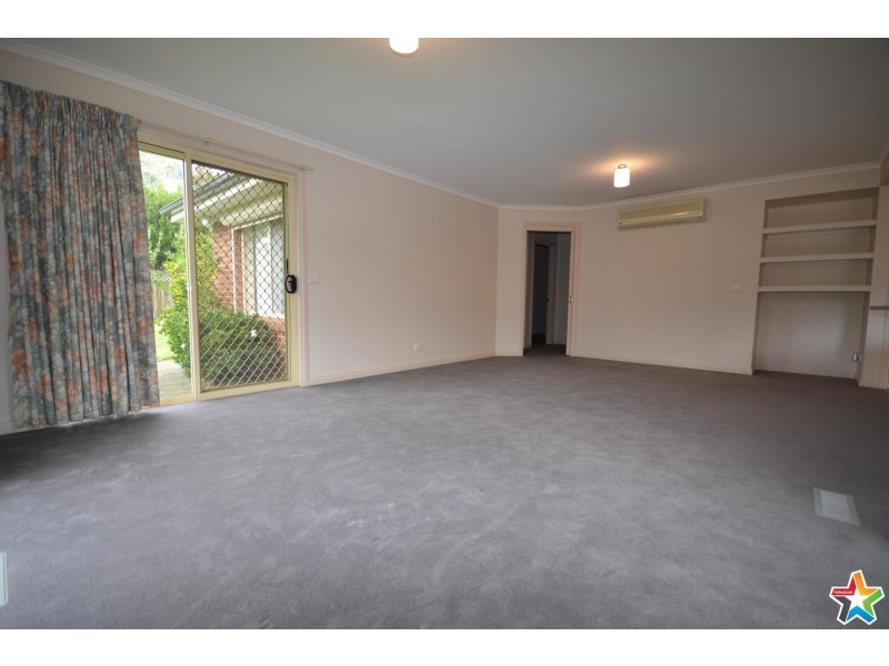 8 Clearwater Drive, Lilydale VIC 3140