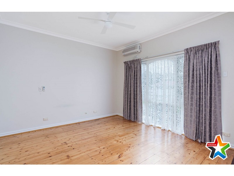 18 Mimosa Avenue, Kilsyth VIC 3137