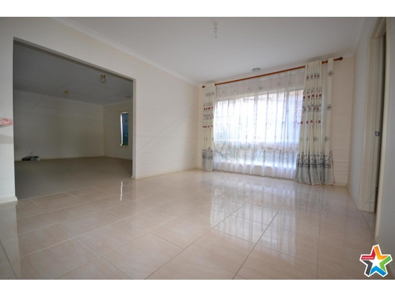 46 Larbert Road, Mooroolbark VIC 3138