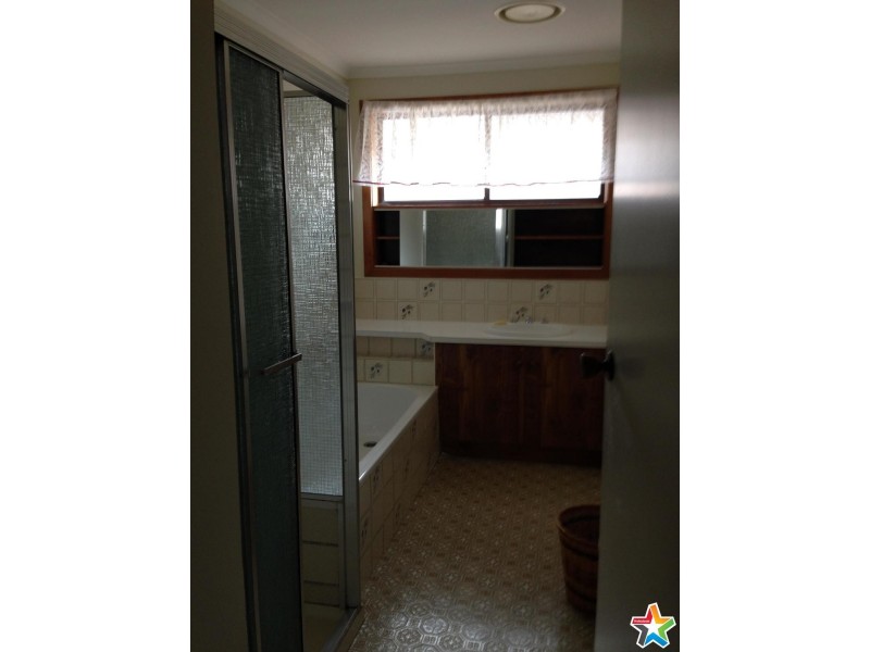 4/104 Sherlock Road, Mooroolbark VIC 3138