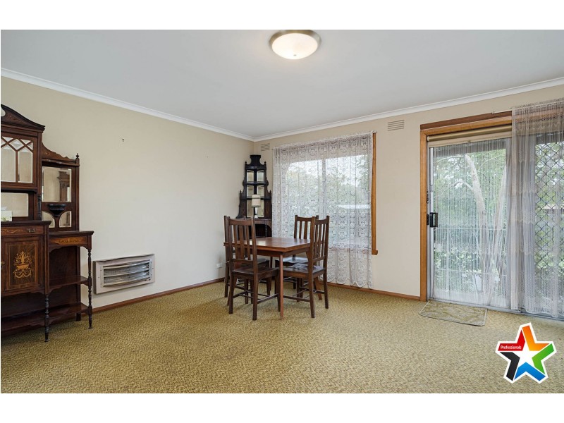 1/204 Hull Road, Mooroolbark VIC 3138