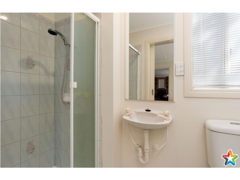 57-59 Eskdale Drive, Croydon Hills VIC 3136