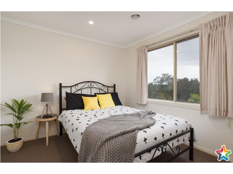57-59 Eskdale Drive, Croydon Hills VIC 3136