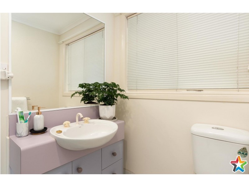 57-59 Eskdale Drive, Croydon Hills VIC 3136