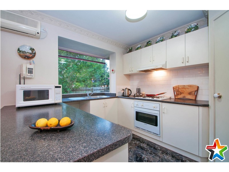 3/8 Dunlop Avenue, Bayswater North VIC 3153