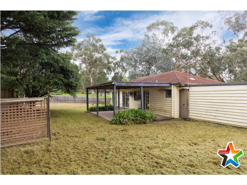 39 Wellington Road, Wandin North VIC 3139