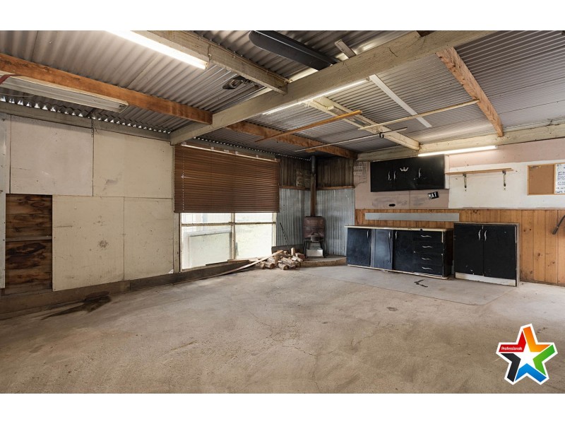 39 Wellington Road, Wandin North VIC 3139