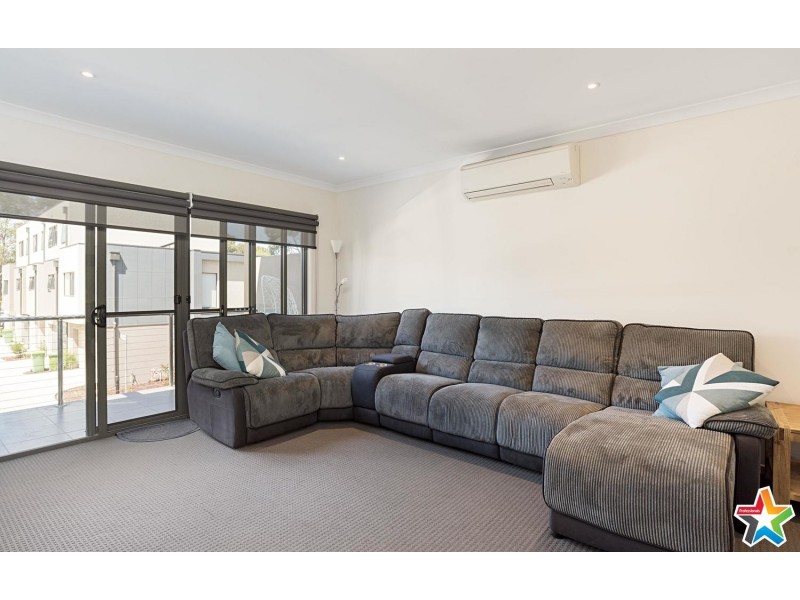 18 Primary Street, Mooroolbark VIC 3138