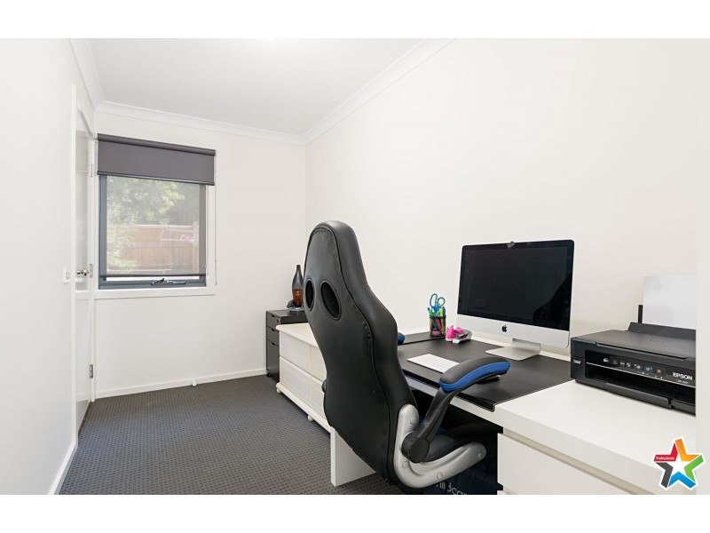 18 Primary Street, Mooroolbark VIC 3138
