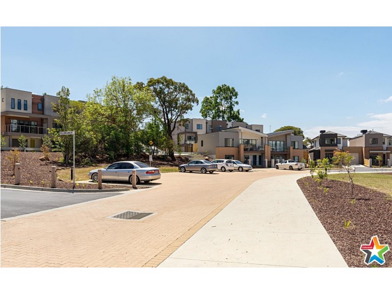 18 Primary Street, Mooroolbark VIC 3138