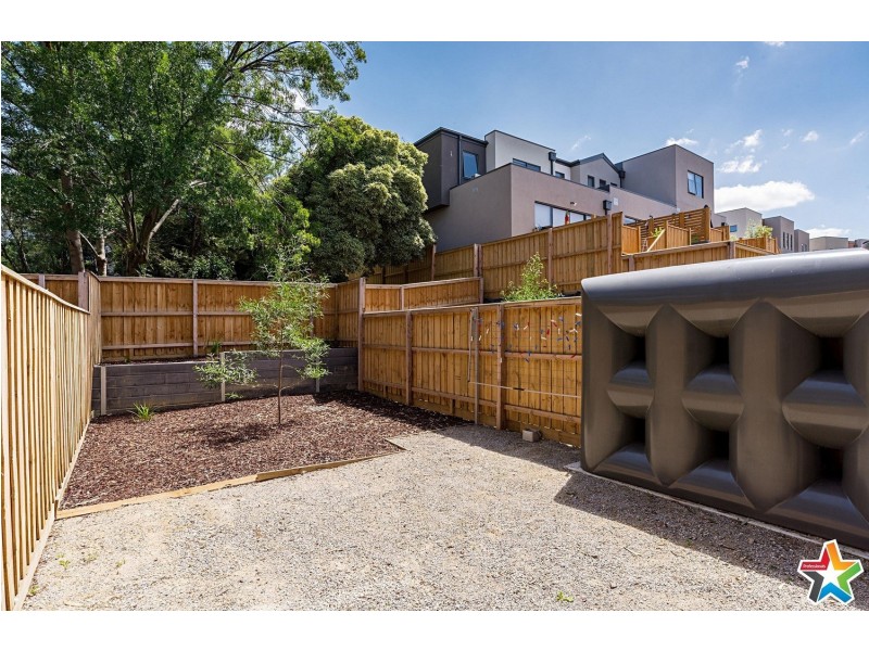 18 Primary Street, Mooroolbark VIC 3138