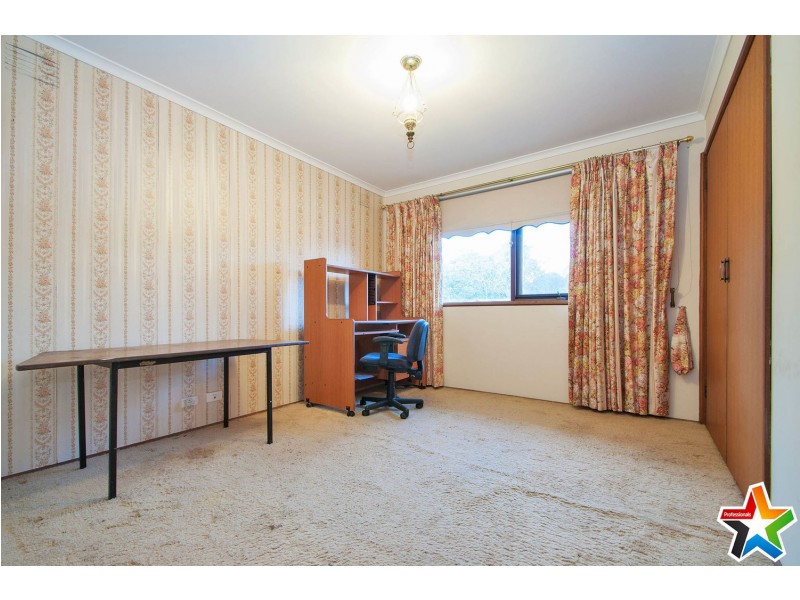 9 Devon Walk, Mooroolbark VIC 3138