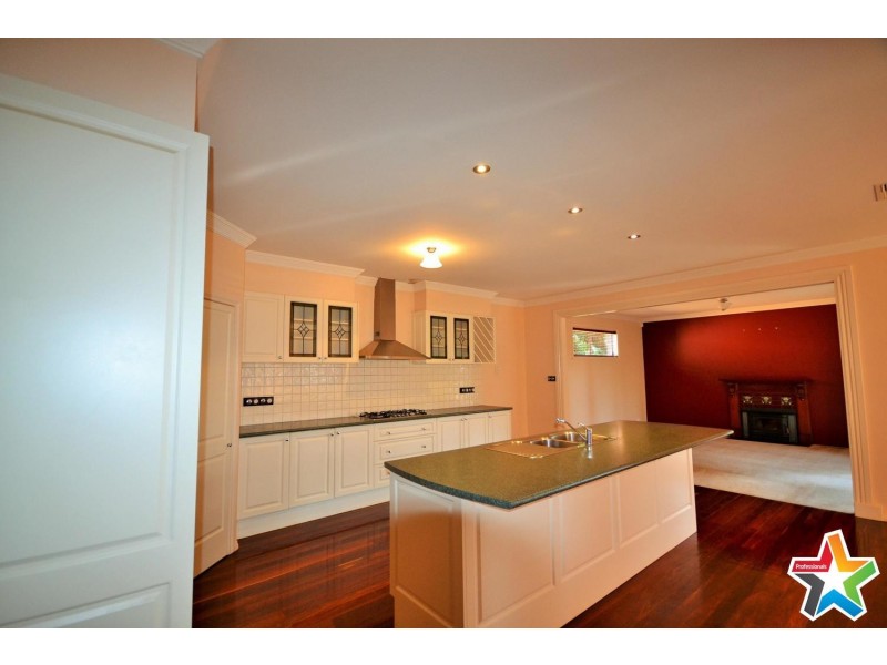 5 Viennese Way, Mooroolbark VIC 3138