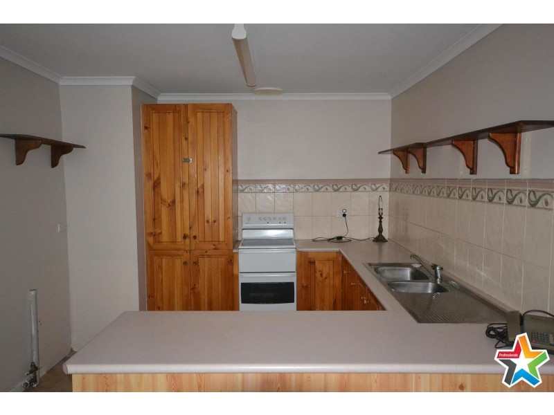 90 Brice Avenue, Mooroolbark VIC 3138