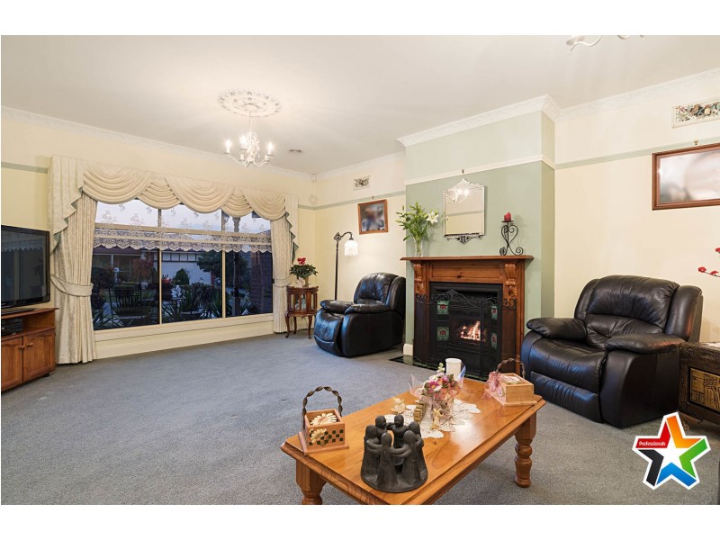 20 Olinda Park Rise, Lilydale VIC 3140