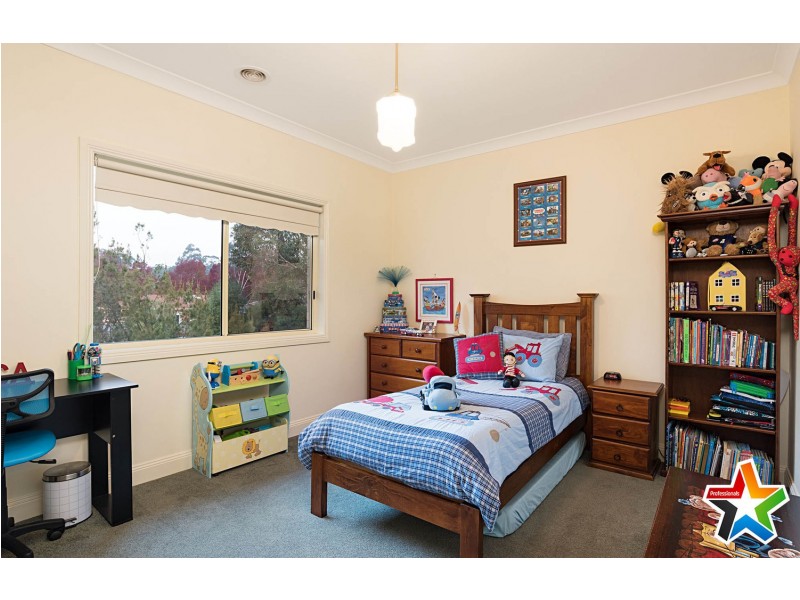 20 Olinda Park Rise, Lilydale VIC 3140