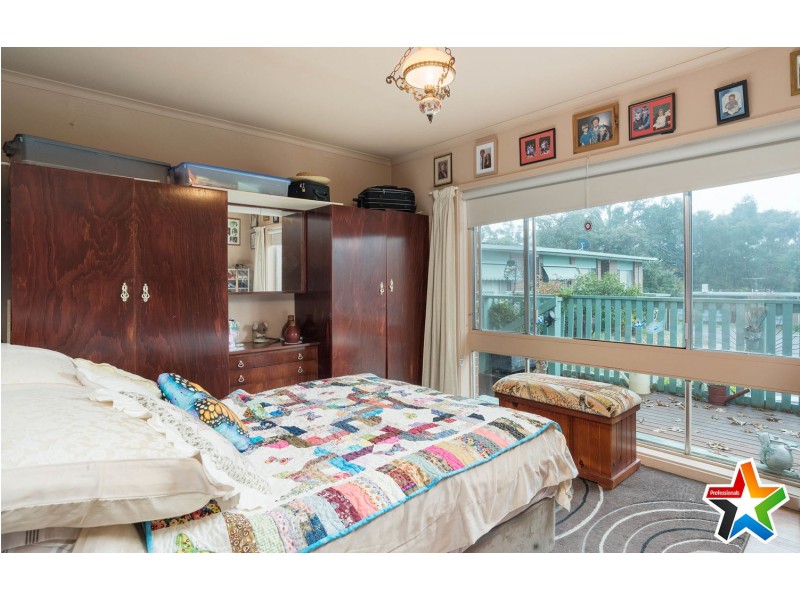 12/10-12 Ray Street, Croydon VIC 3136