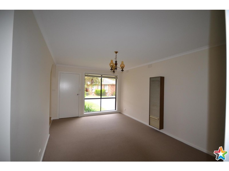 12/104 Sherlock Road, Mooroolbark VIC 3138