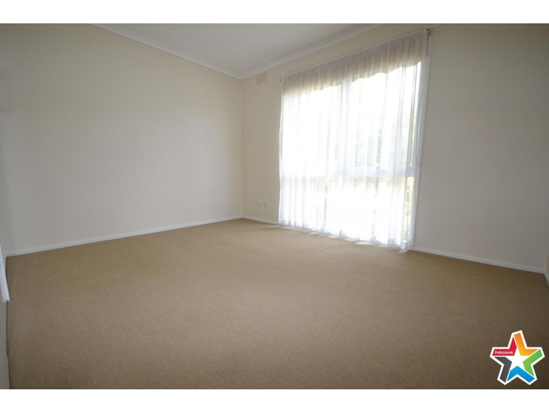 15/18 Alfrick Road, Croydon VIC 3136