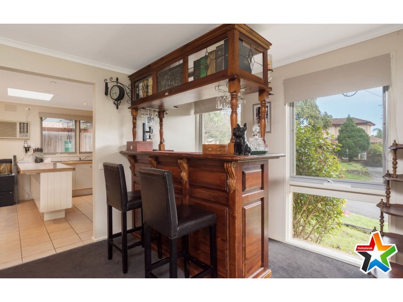 30 David Drive, Mooroolbark VIC 3138