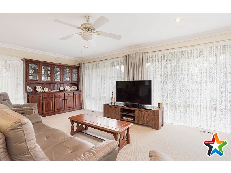 106 Liverpool Road, Kilsyth VIC 3137