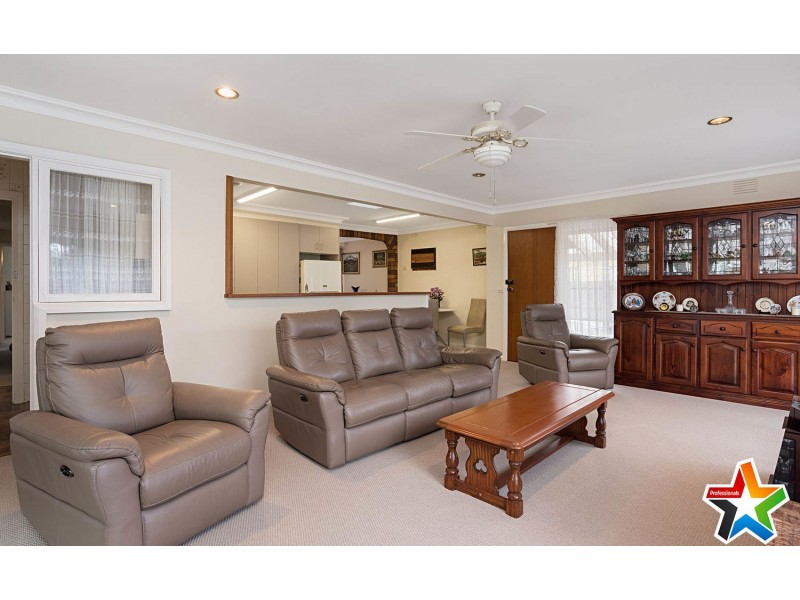 106 Liverpool Road, Kilsyth VIC 3137