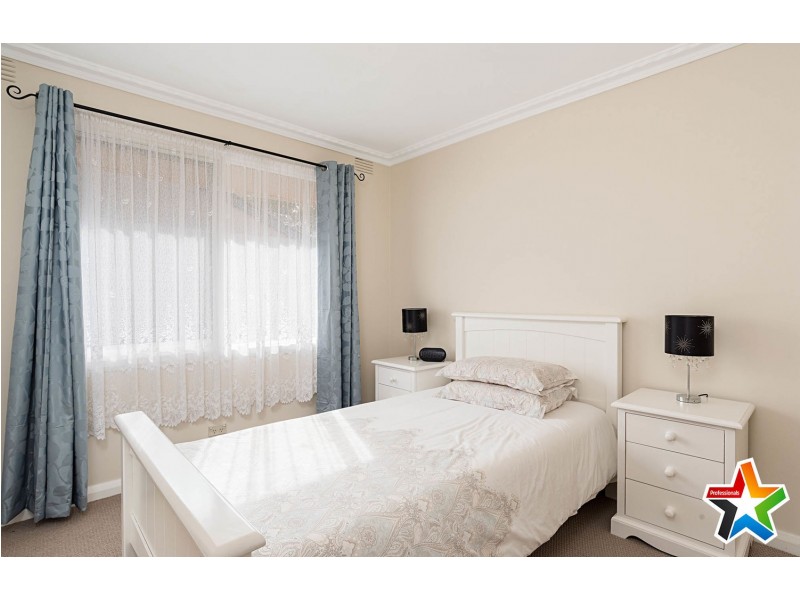 106 Liverpool Road, Kilsyth VIC 3137