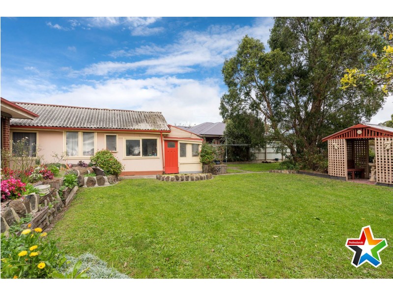 106 Liverpool Road, Kilsyth VIC 3137