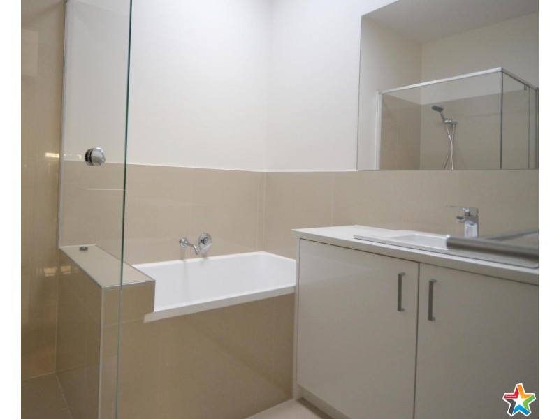 30A Zina Grove, Mooroolbark VIC 3138
