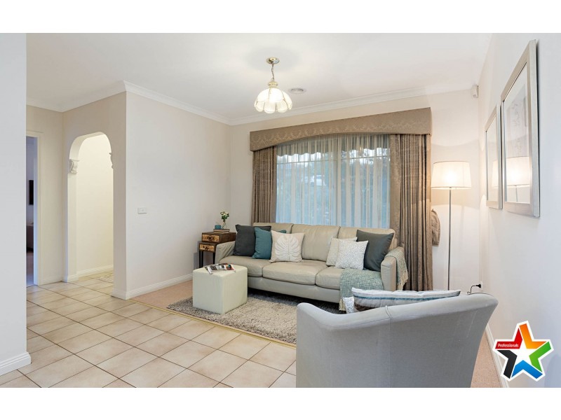4 Dalray Place, Lilydale VIC 3140
