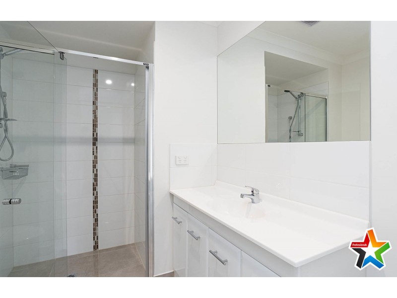 104/13 Highmoor Avenue, Bayswater VIC 3153