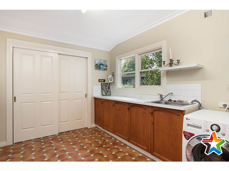 22 Montrose Road, Montrose VIC 3765