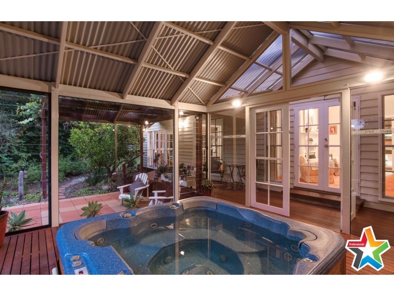 22 Montrose Road, Montrose VIC 3765