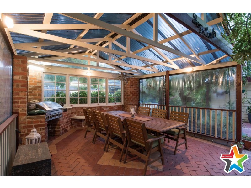 22 Montrose Road, Montrose VIC 3765