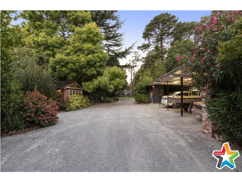 22 Montrose Road, Montrose VIC 3765