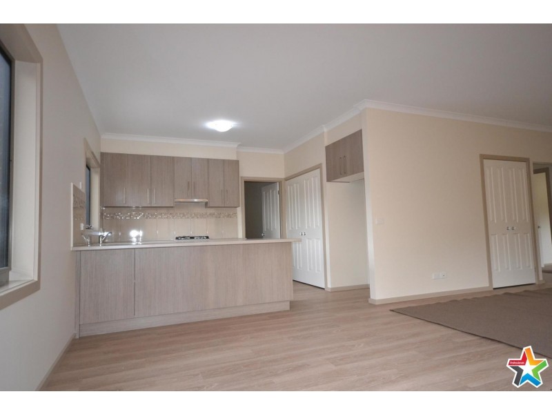 2/5 Alex Court, Mooroolbark VIC 3138